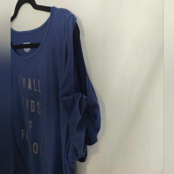Lane Bryant - Blue T-shirt - Size 18/20 - Picture 3 of 5